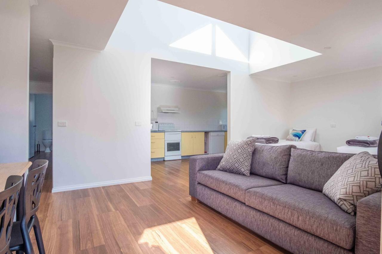 Phillip Island Off-Track Accommodation Cowes Extérieur photo